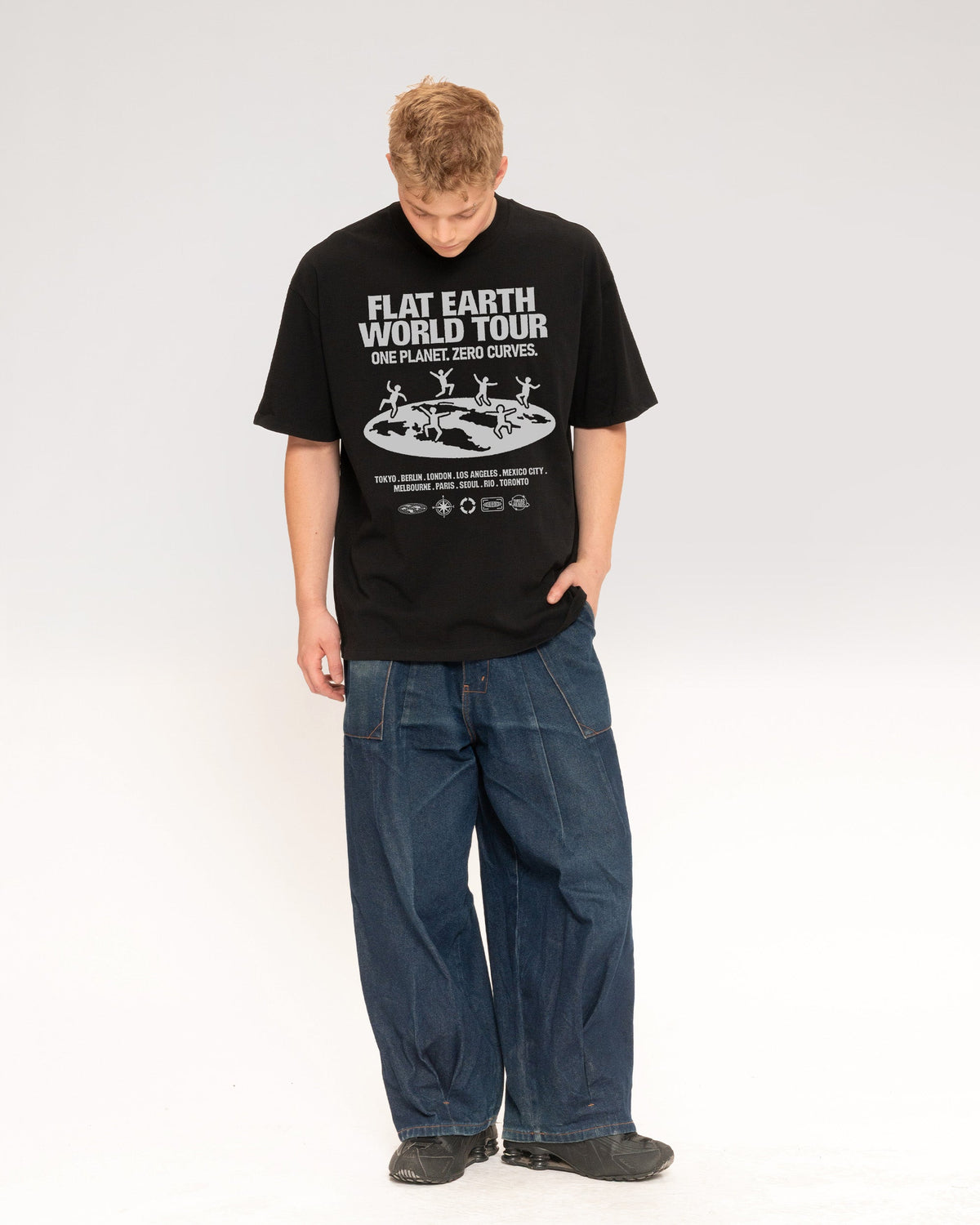 Flat Earth World Tour Oversized Tee