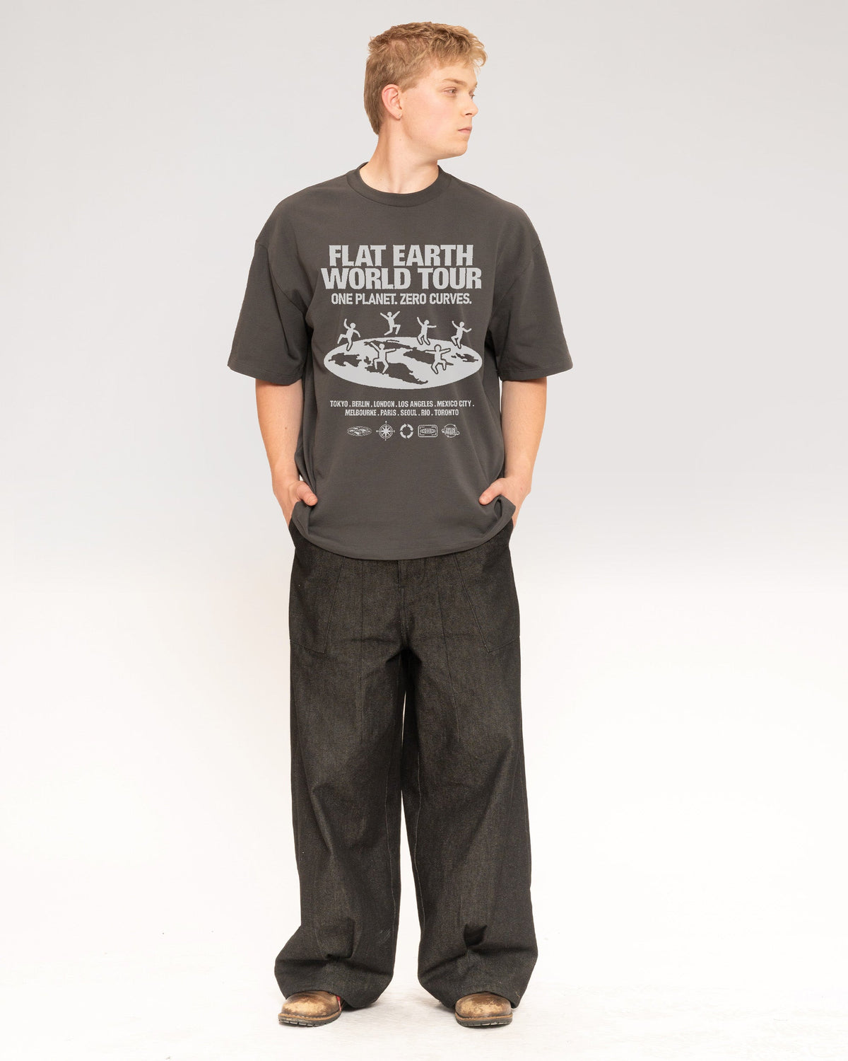 Flat Earth World Tour Oversized Tee
