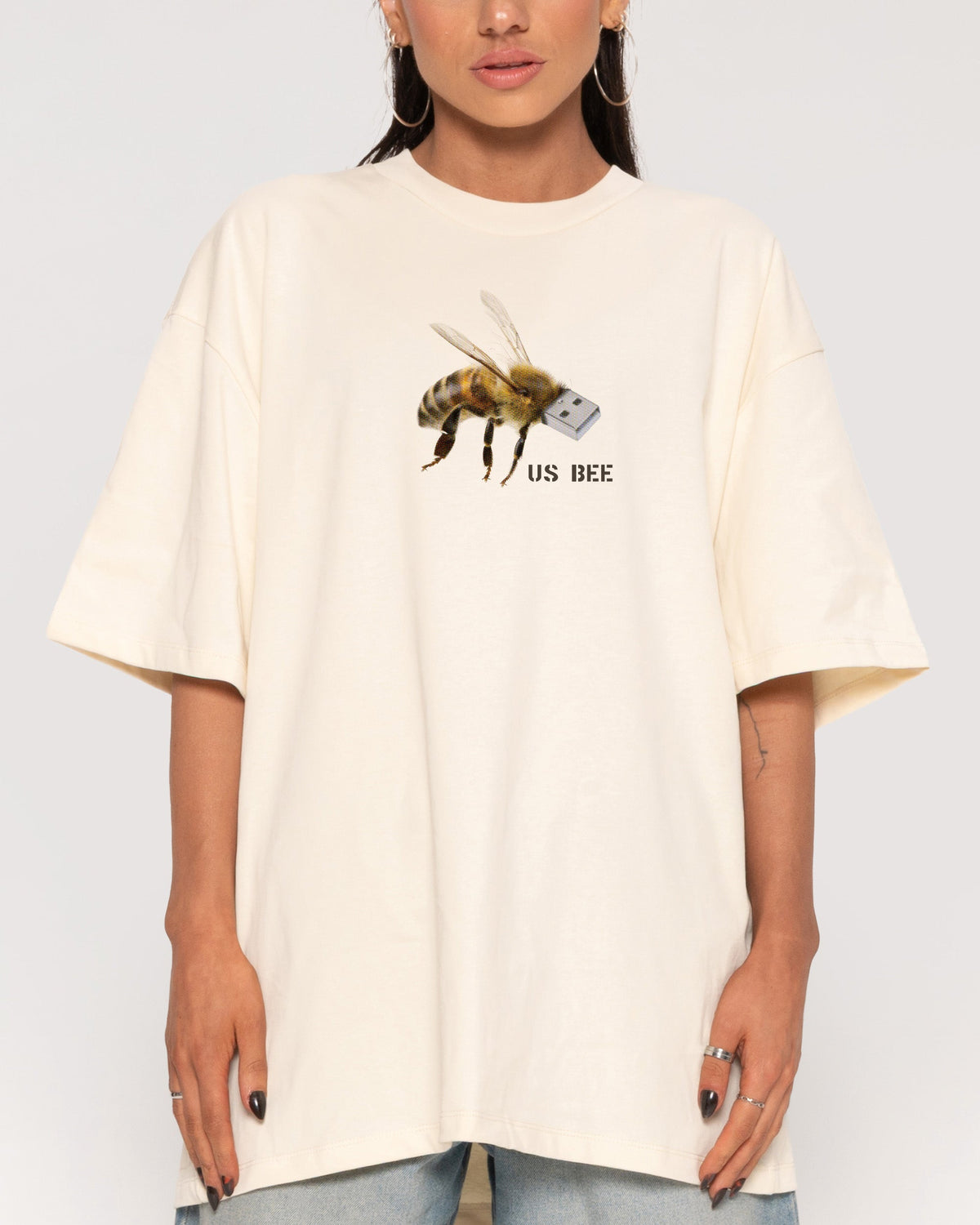 US BEE Oversized Tee